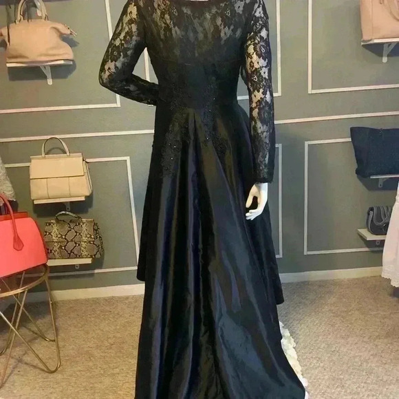 Unbranded Black Lace 3/4 Sleeve Plus Size Dresses for Women Size 8. - Picture 5 of 11